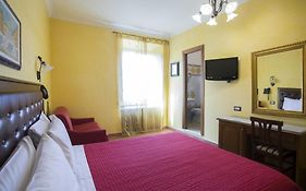 Anthony Guesthouse